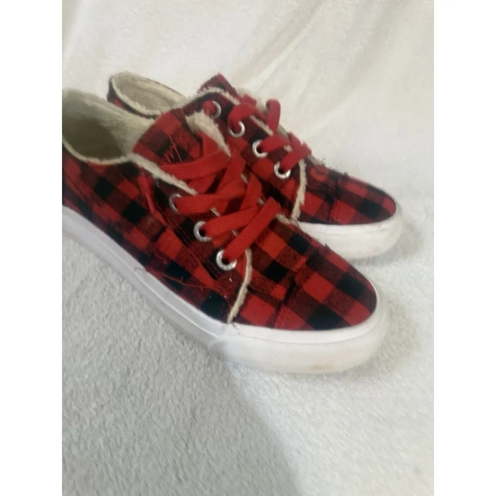 Blowfish Malibu "Maxine" Red and Black Check Plaid Sneakers Women Size 7 - Picture 1 of 10